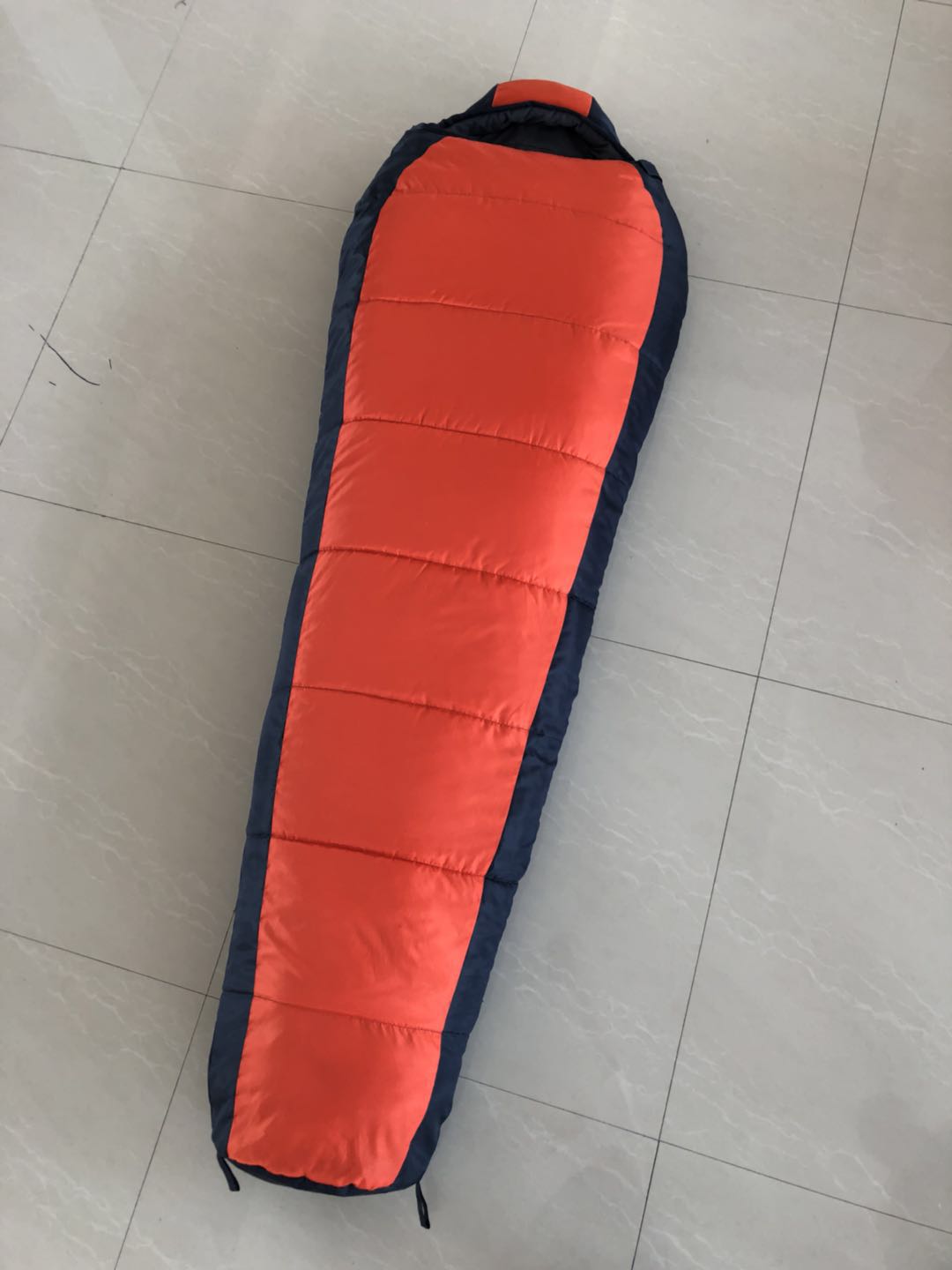 Mummy sleeping bag