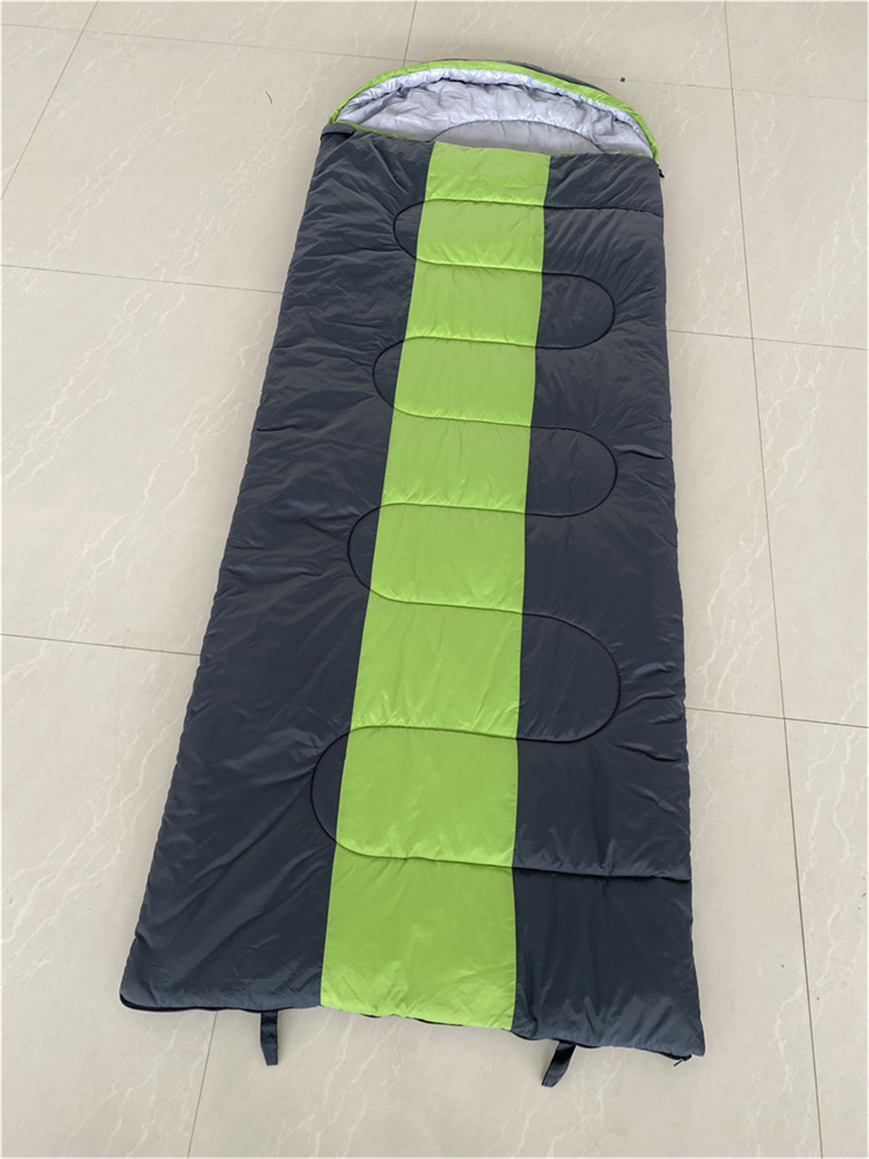 Envelope sleeping bag