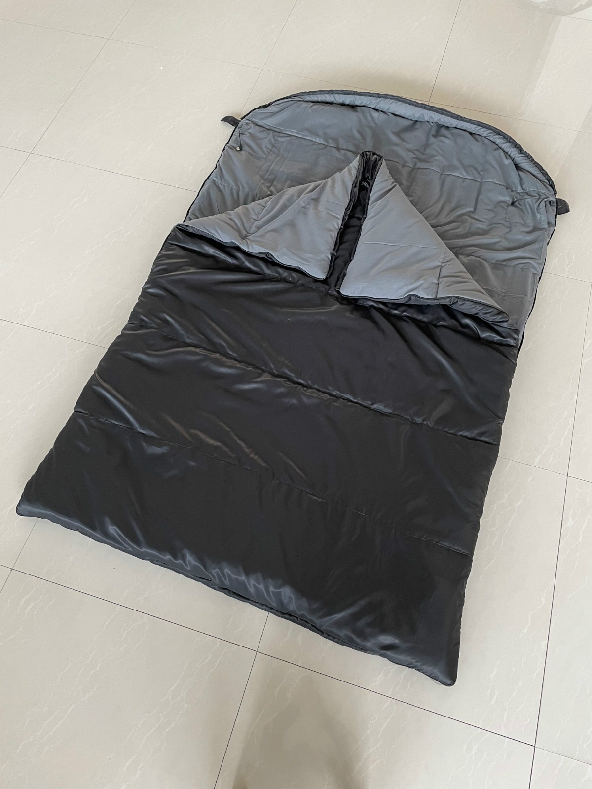 Sleeping Bag with Hollow Fibre Filling