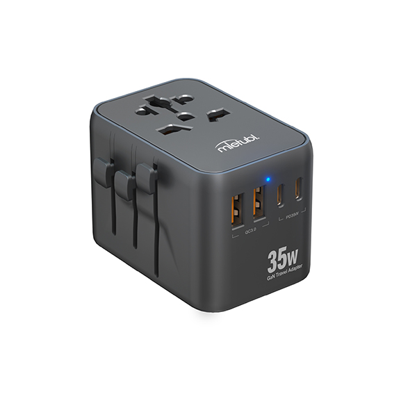 35W Smart Fast-Charging Travel Converter