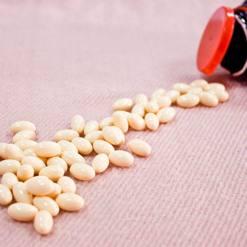 Glutathione White Capsules for Skin Nourishment and Detoxification