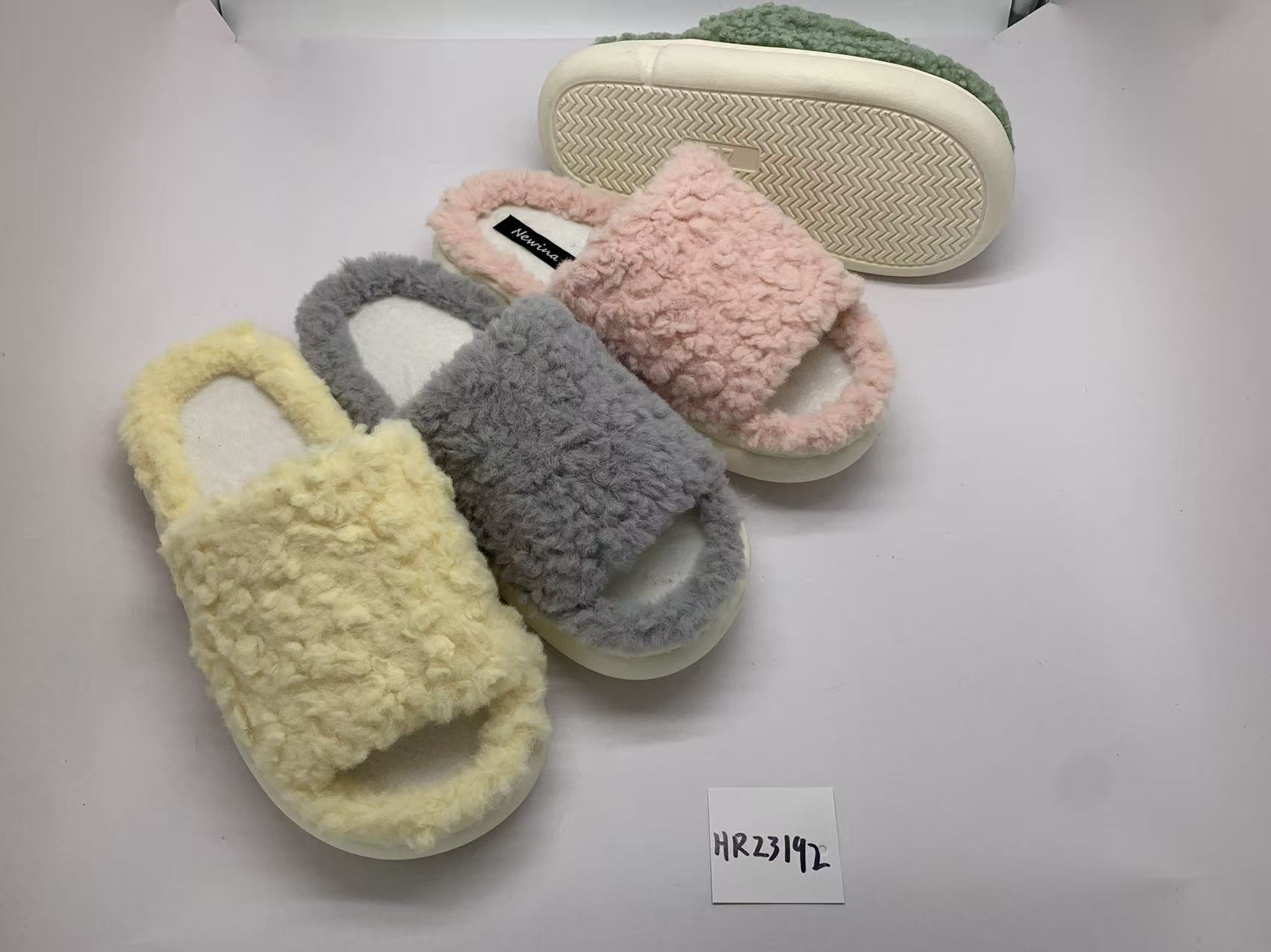 Comfortable and Durable Cotton Slippers
