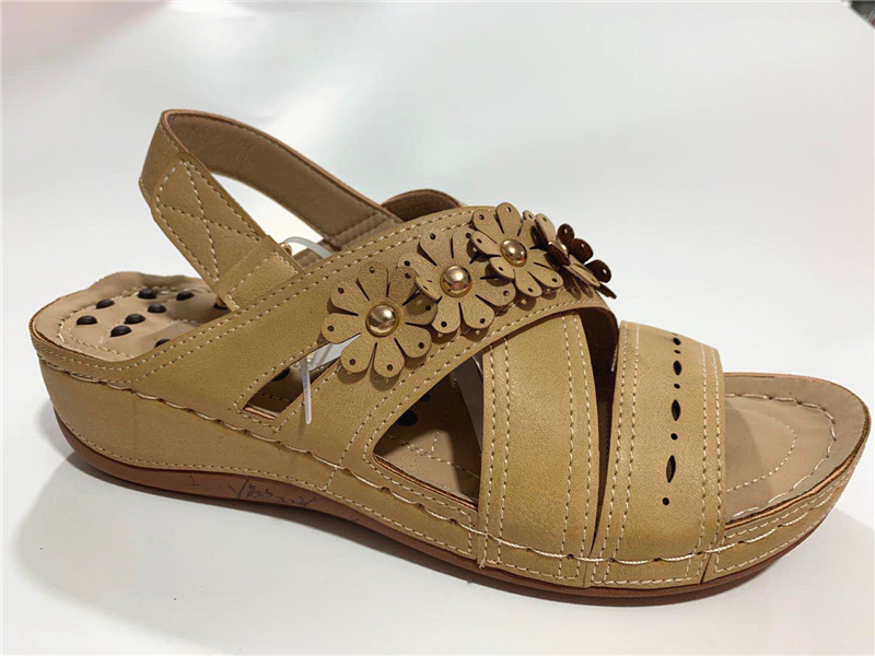 Comfortable Women's Sandals with Moisture-Wicking and Massage Insoles