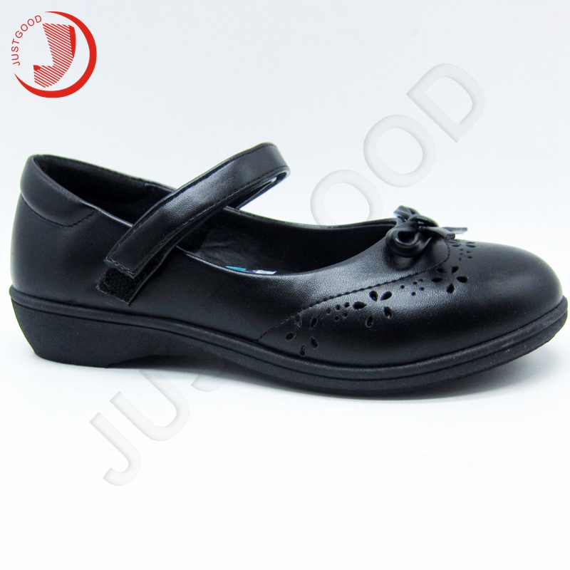 Hot Sale Girl's Black PU School Shoes with Anti-Slip TPR Outsole