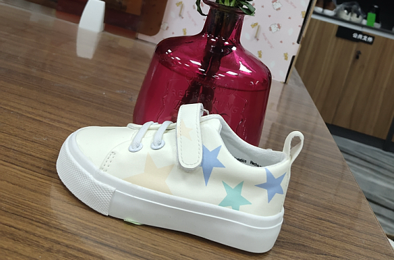 White Cross-Binding Velcro Non-Slip Rubber Shoes