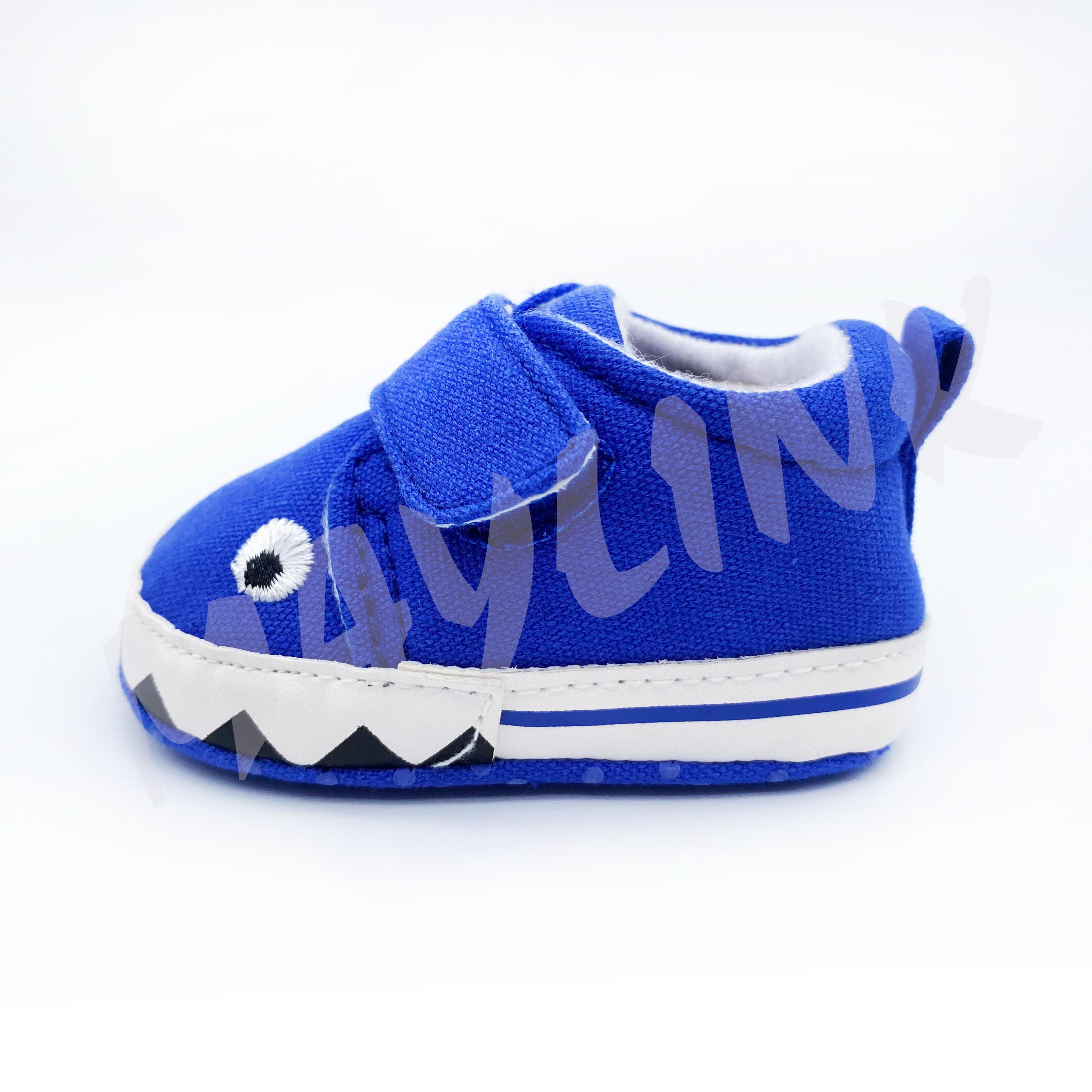 Baby walking shoes