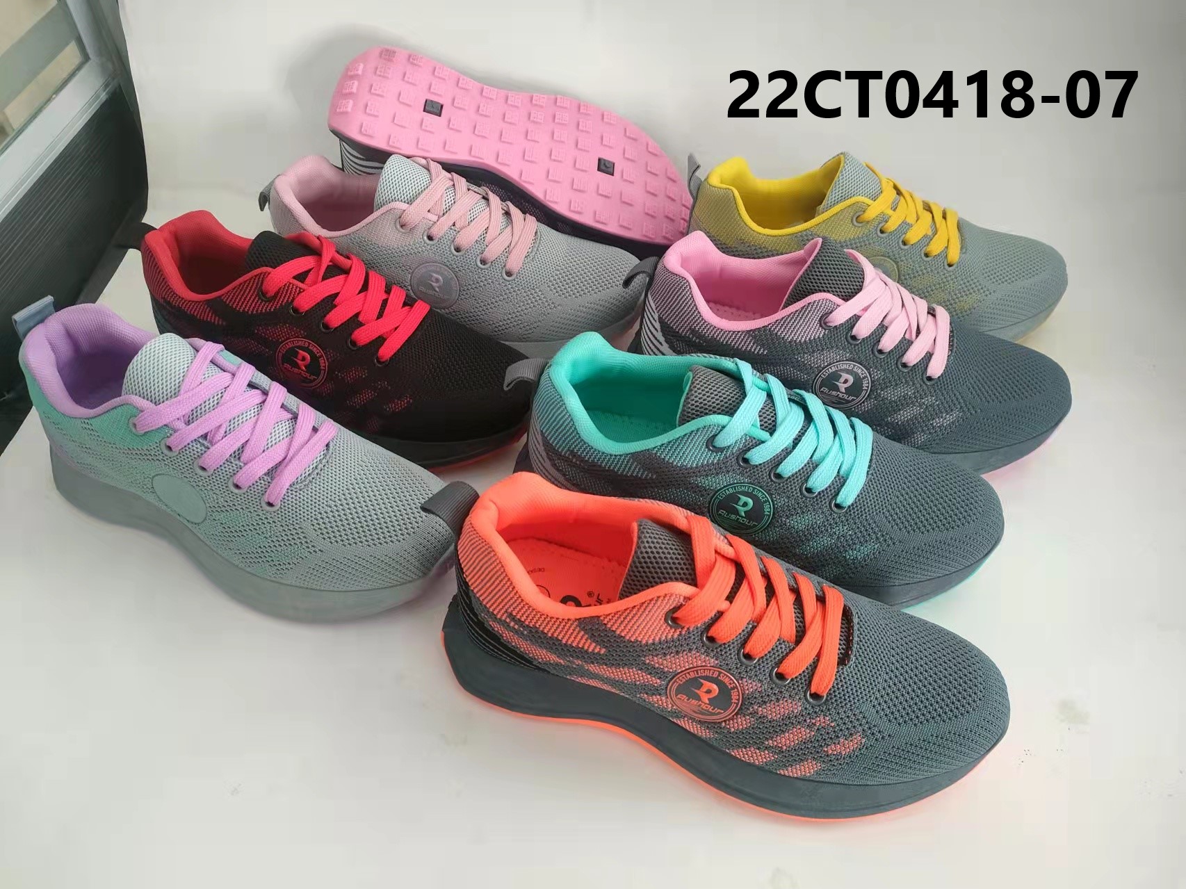 Lightweight and flexible EVA sports shoes