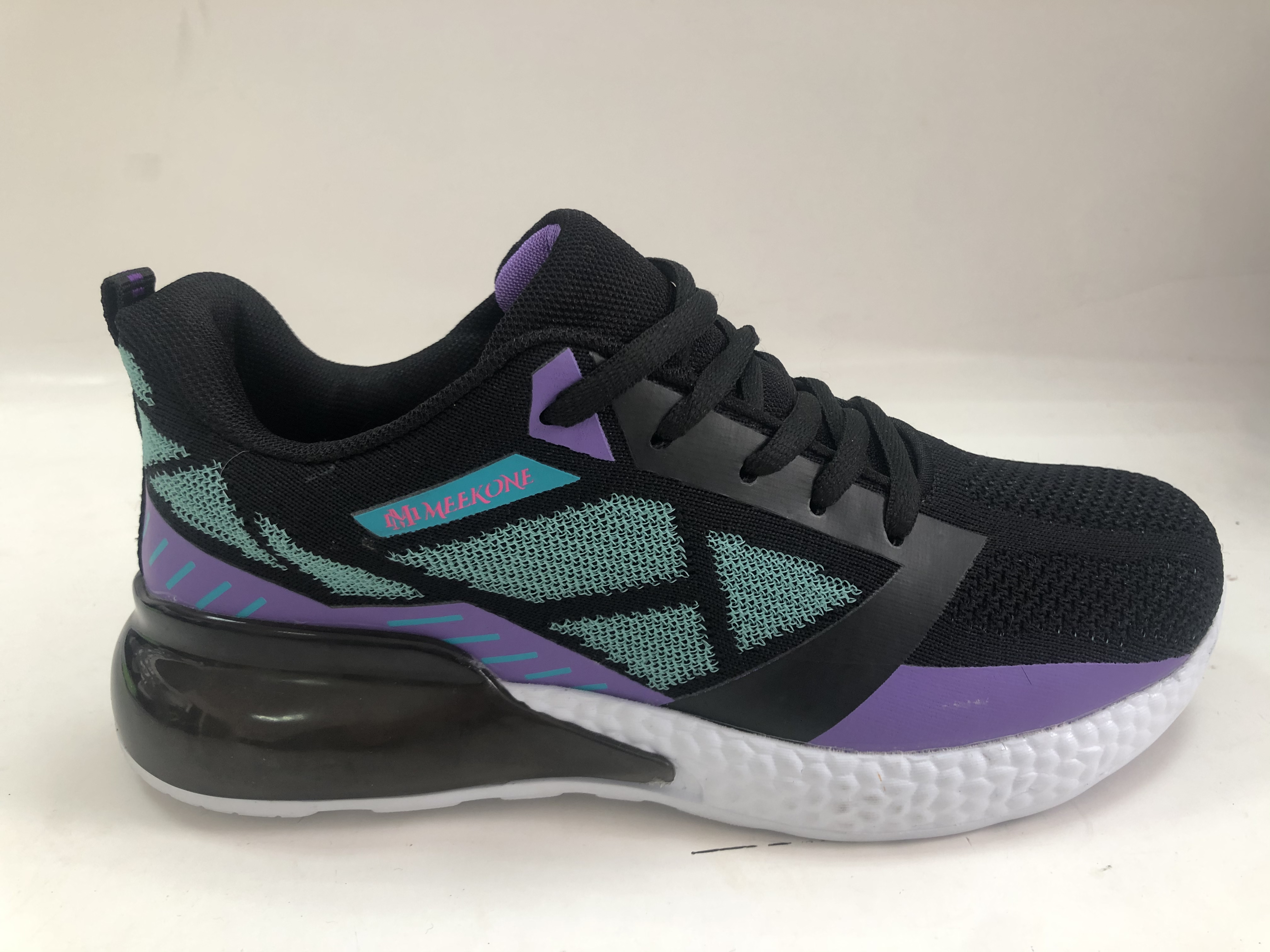 Lightweight Breathable Elastic EVA Sports Sneakers