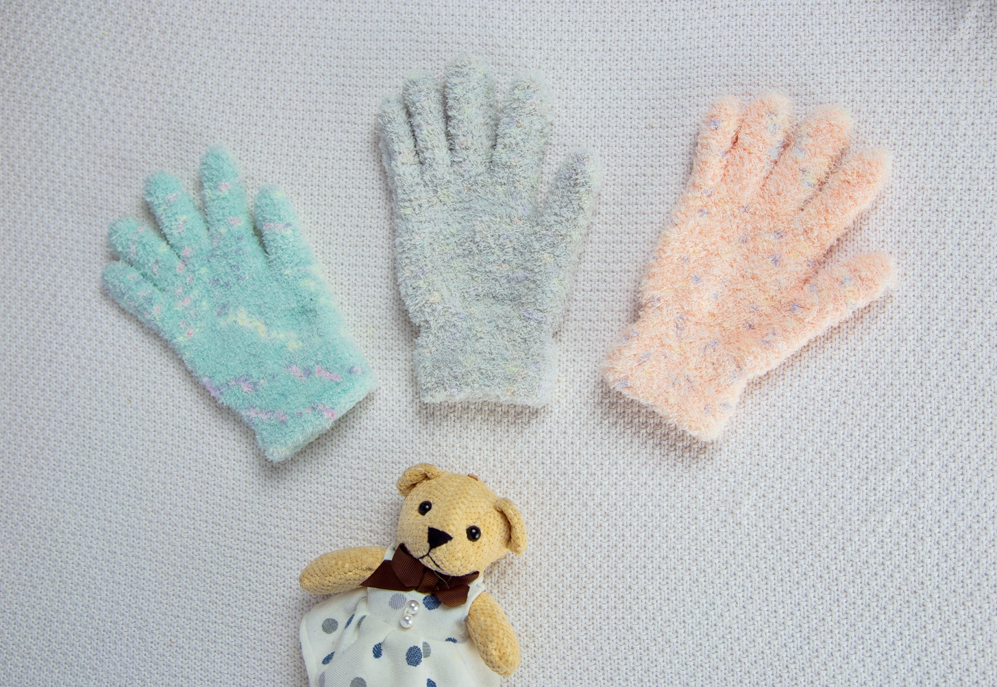 Women's Cozy Segment-Dyed Yarn Gloves