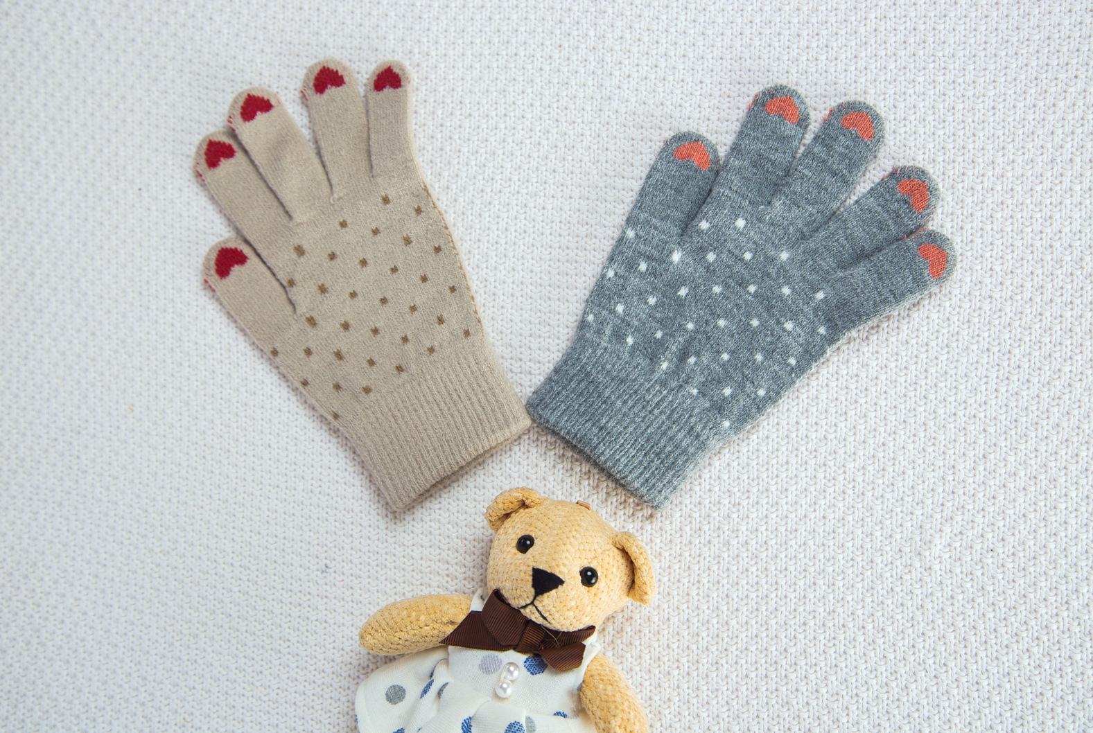 Women's Acrylic Jacquard Gloves