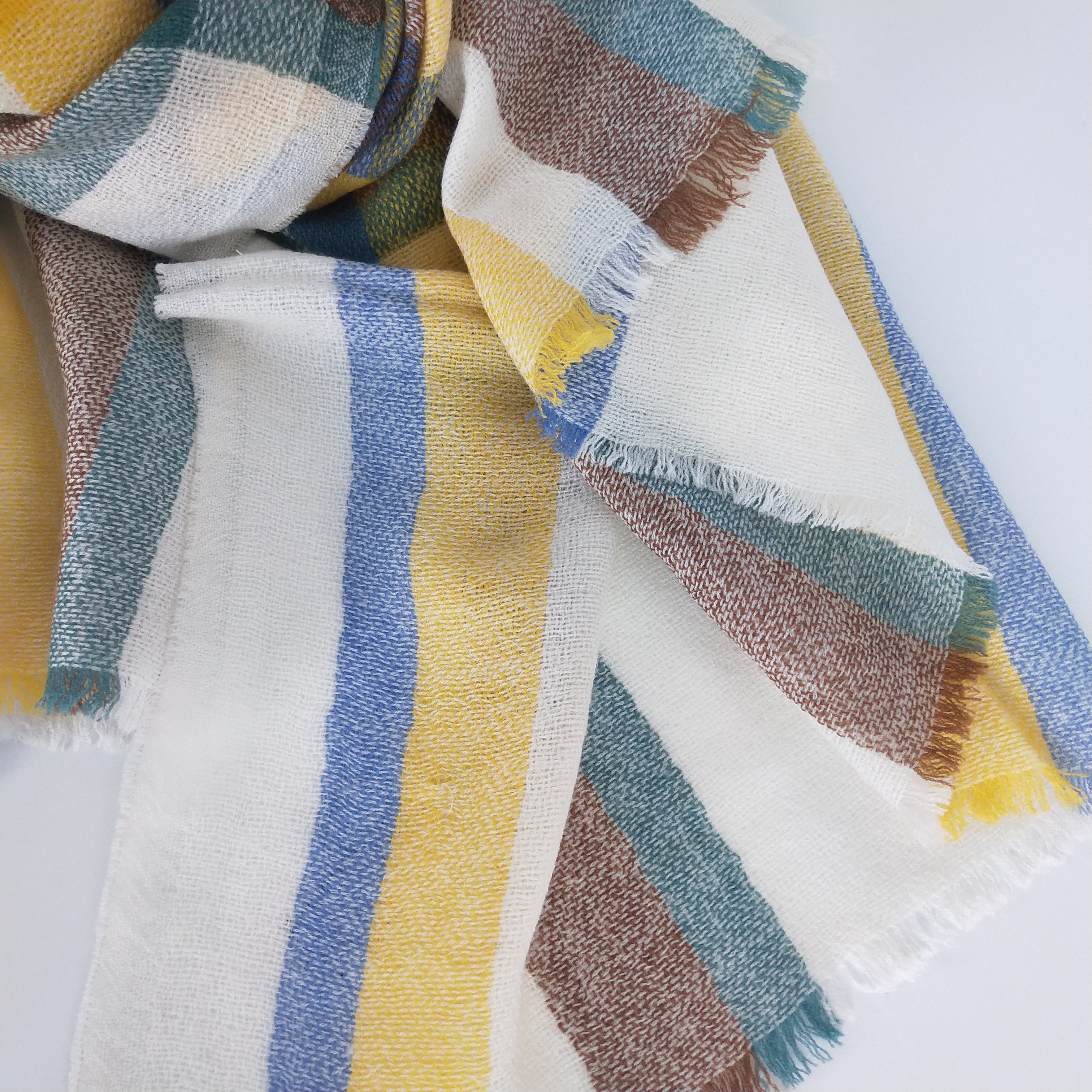Wool scarf