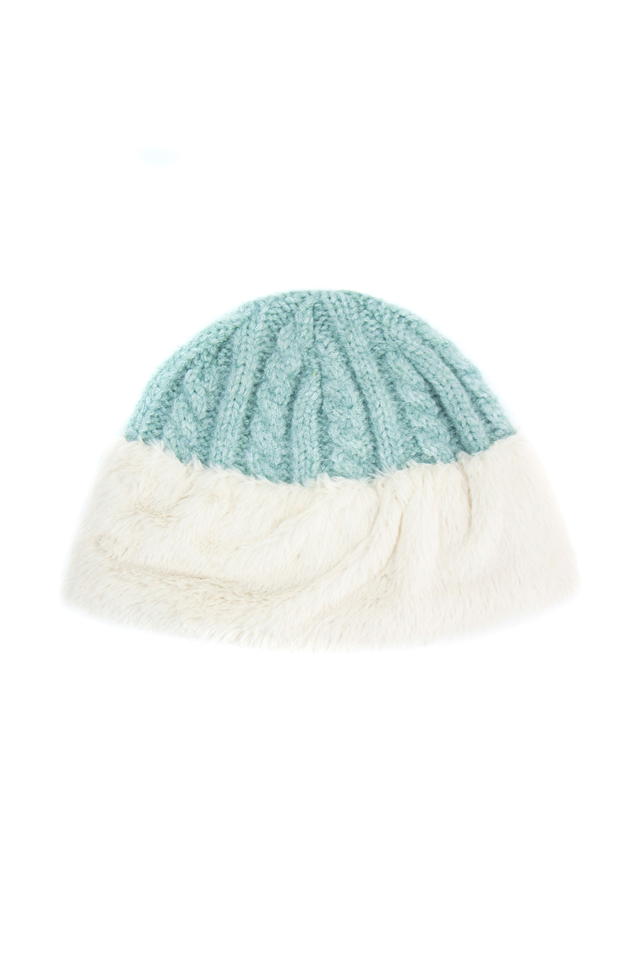 Women's Winter Beanie Hat with Faux Fur