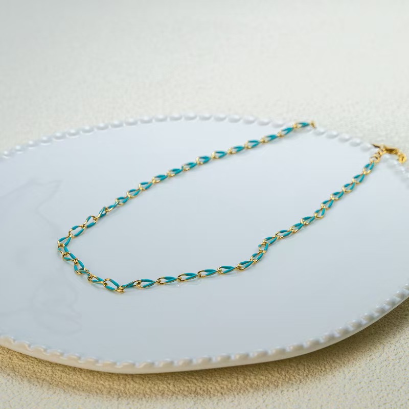 Fashionable Oil Dripping Titanium Steel Enamel Necklace
