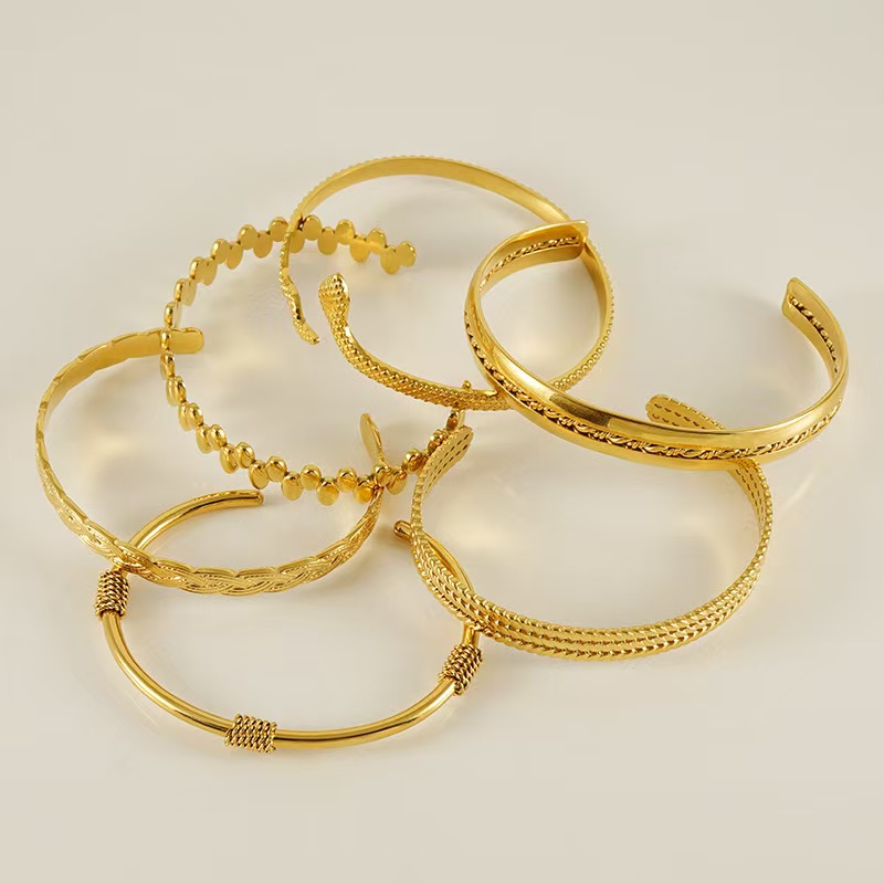 European and American Retro Stainless Steel Open Bracelet