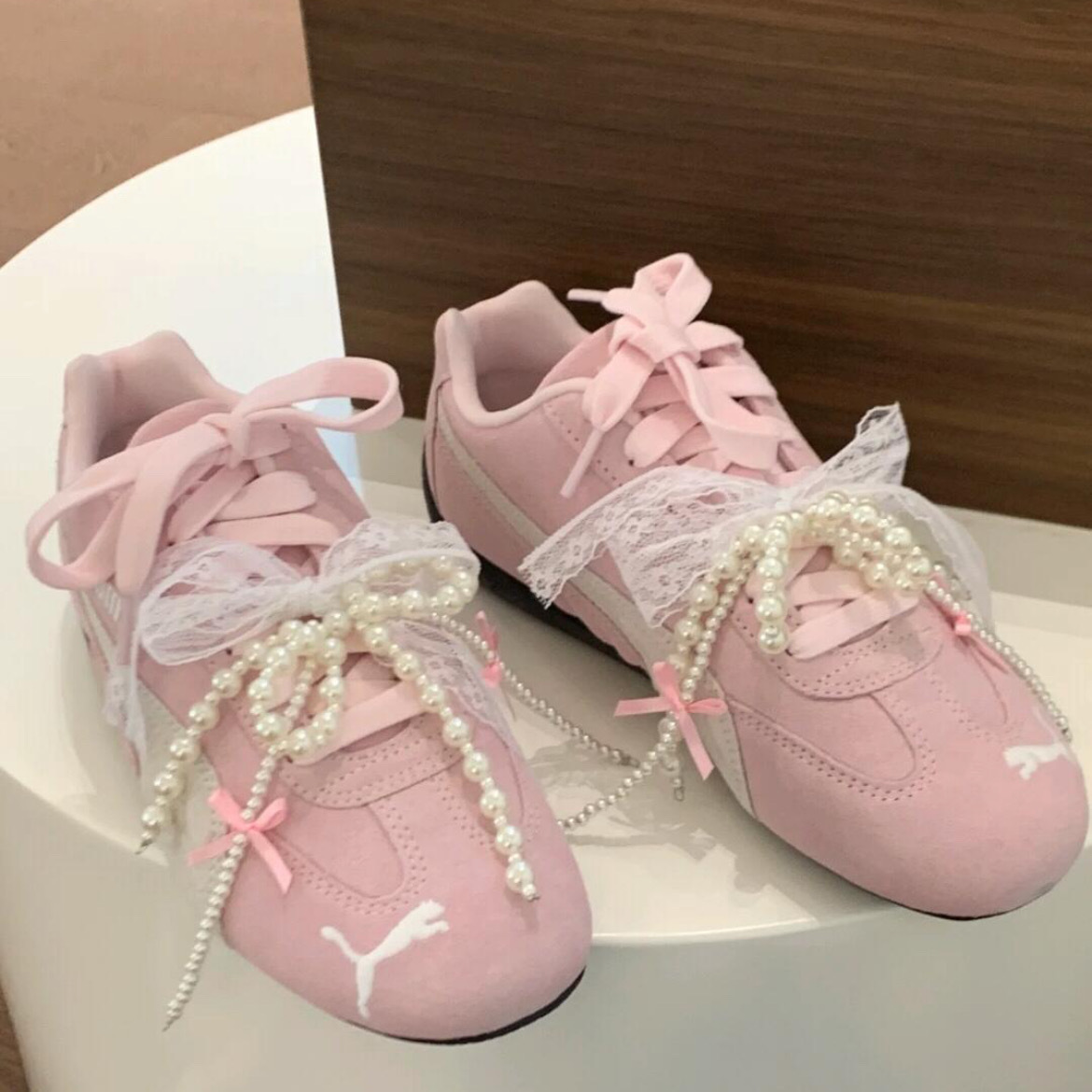 Fashion DIY Shoelaces and Shoe Decorations