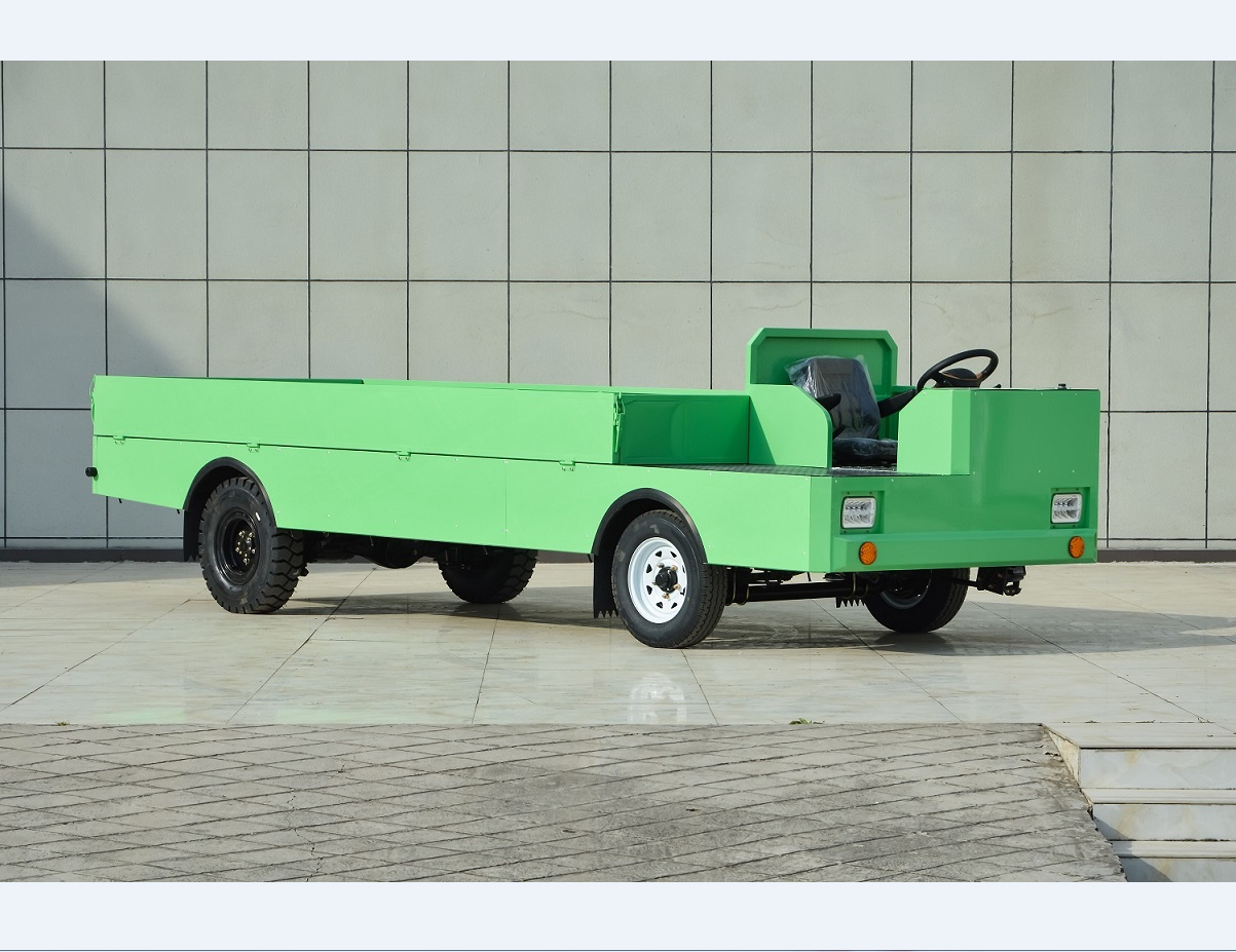 Four-Wheel Electric Cargo Truck