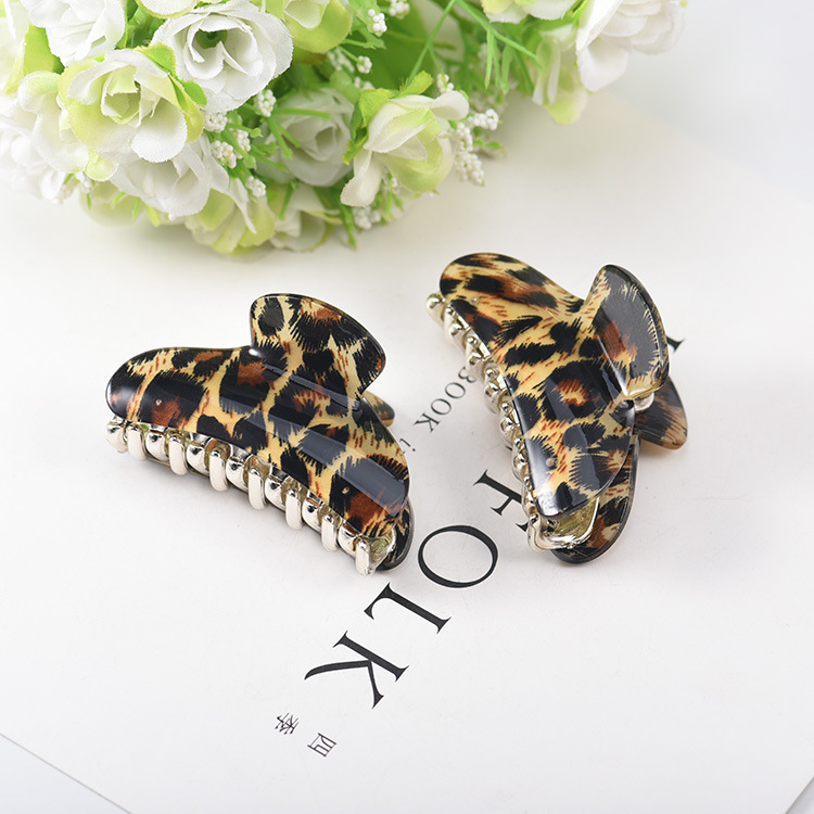 Korean Style Large Acrylic Leopard Print Hair Claw Clip for Women