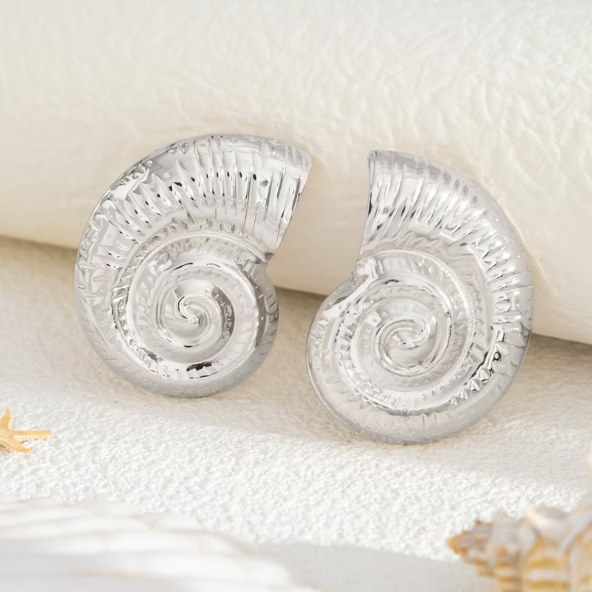 European and American Style Stainless Steel Spiral Conch Beach Earrings