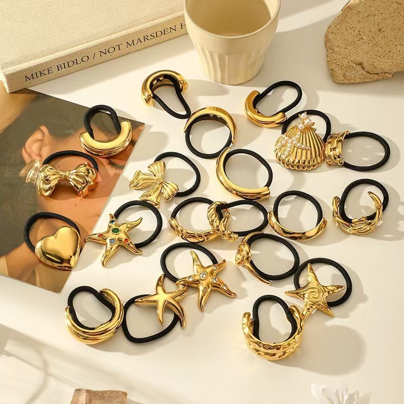 European and American Trendy Stainless Steel Ocean Landscape Surface Black Rubber Band Watch