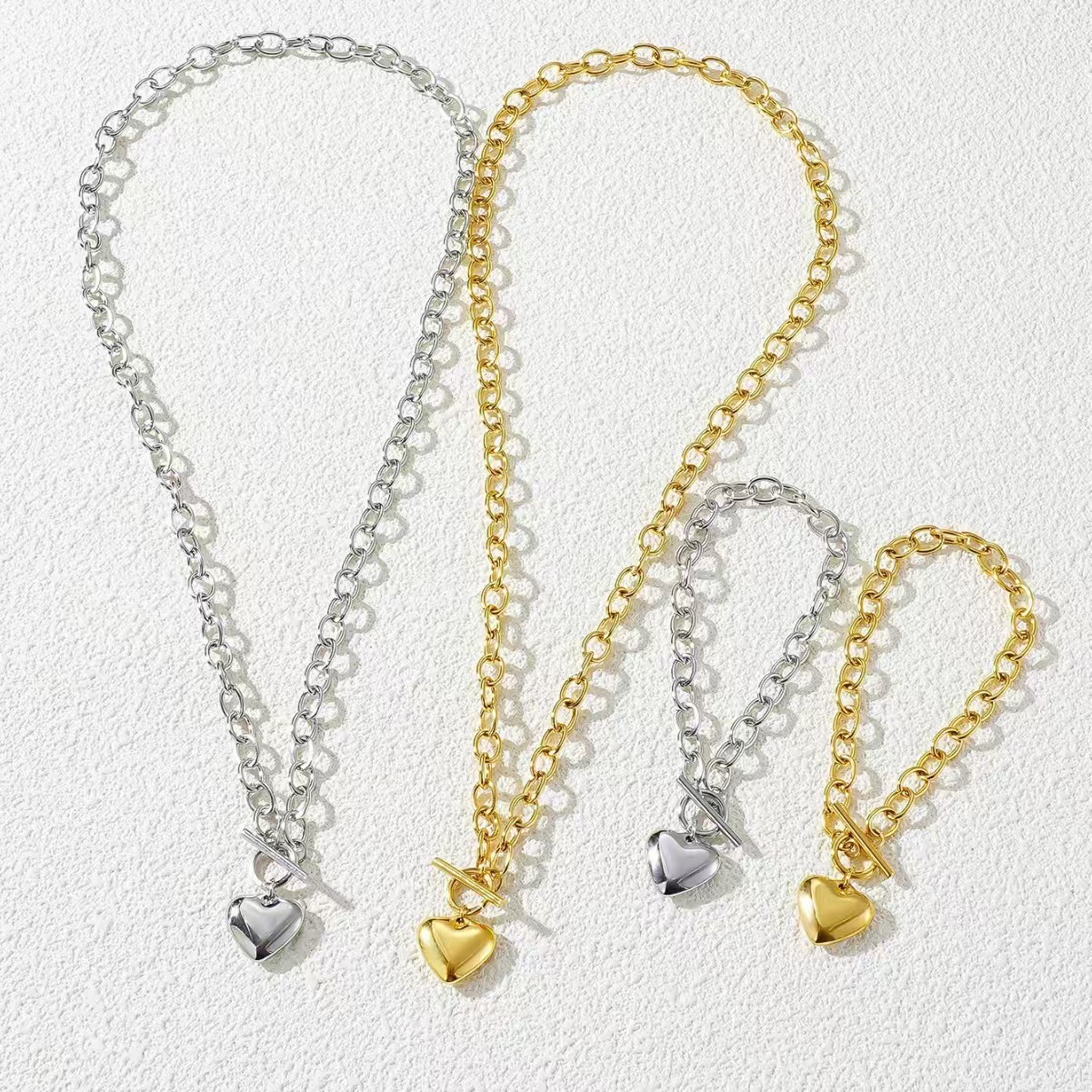 European and American Simple Smooth Love Pendant Stainless Steel OT Buckle Necklace