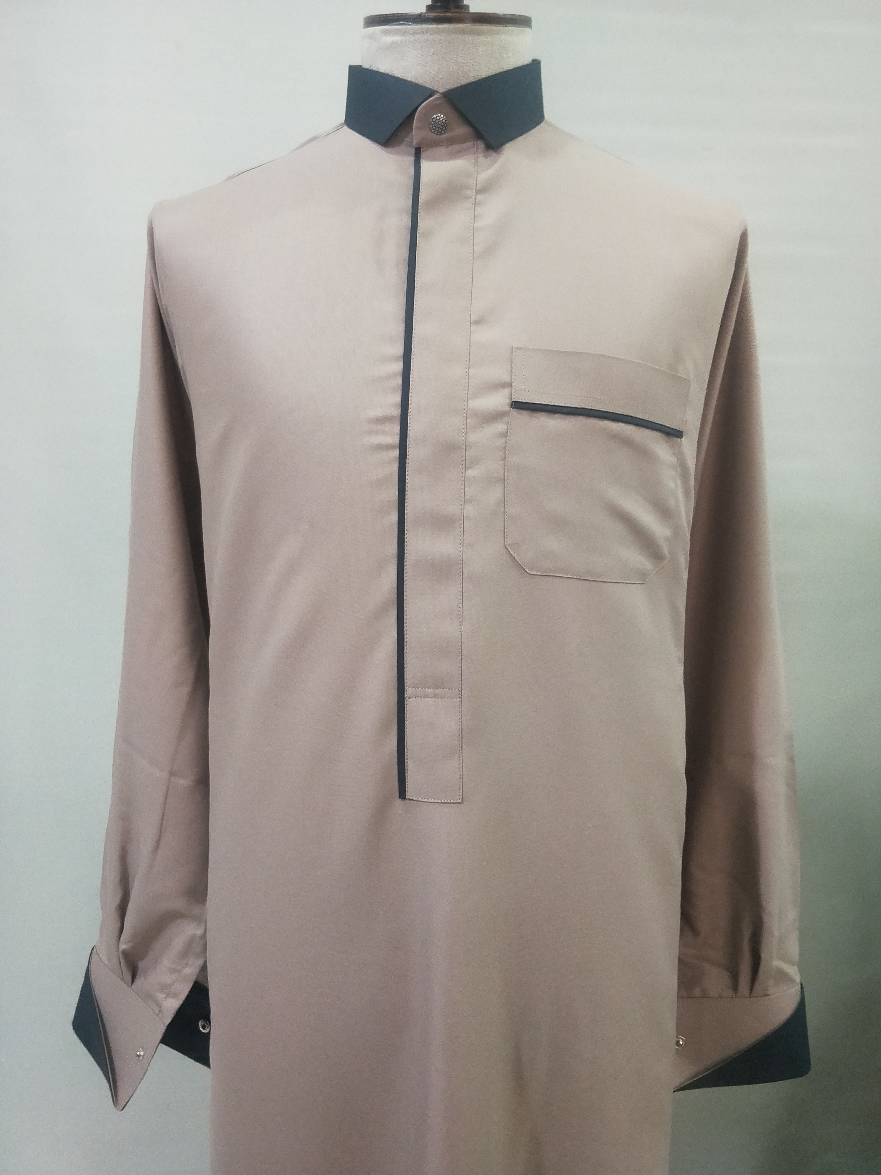 Saudi Style Men's Muslim Arabian Thobe Robe