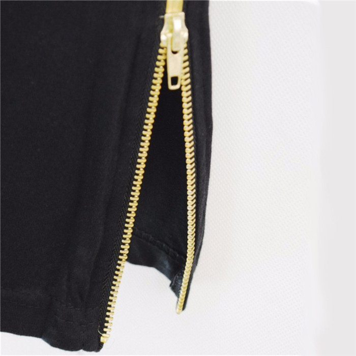 Custom Hip Hop Streetwear T-Shirt with Curved Hem and Side Zipper