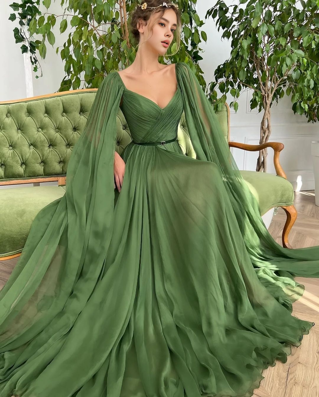 Custom Fashion Tulle Lace Embroidery Flower Bridal Wedding Evening Gowns