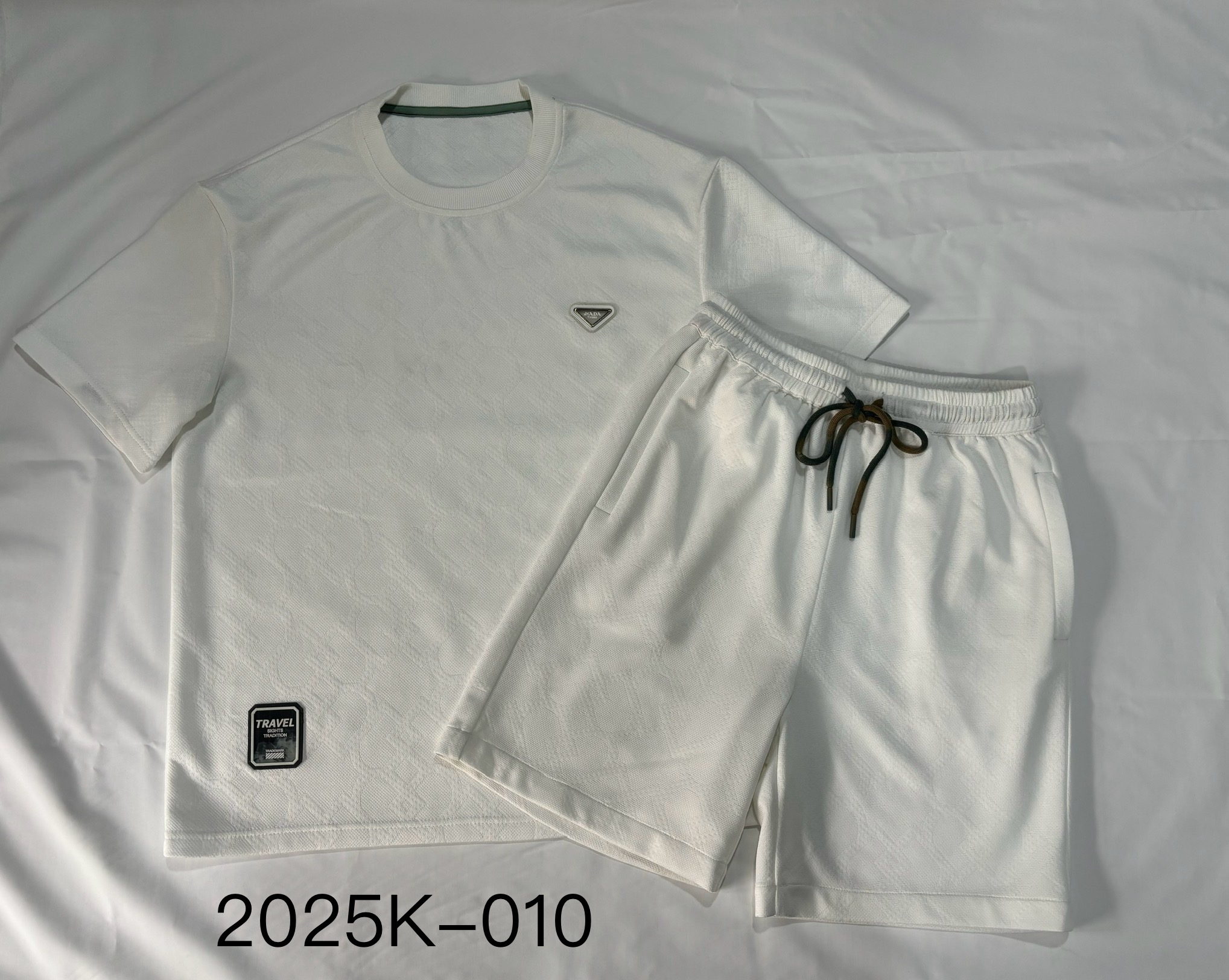 Men's Minimalist White Casual Knitted Suit Set