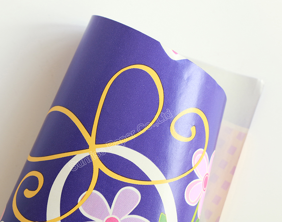 Gift wrapping paper