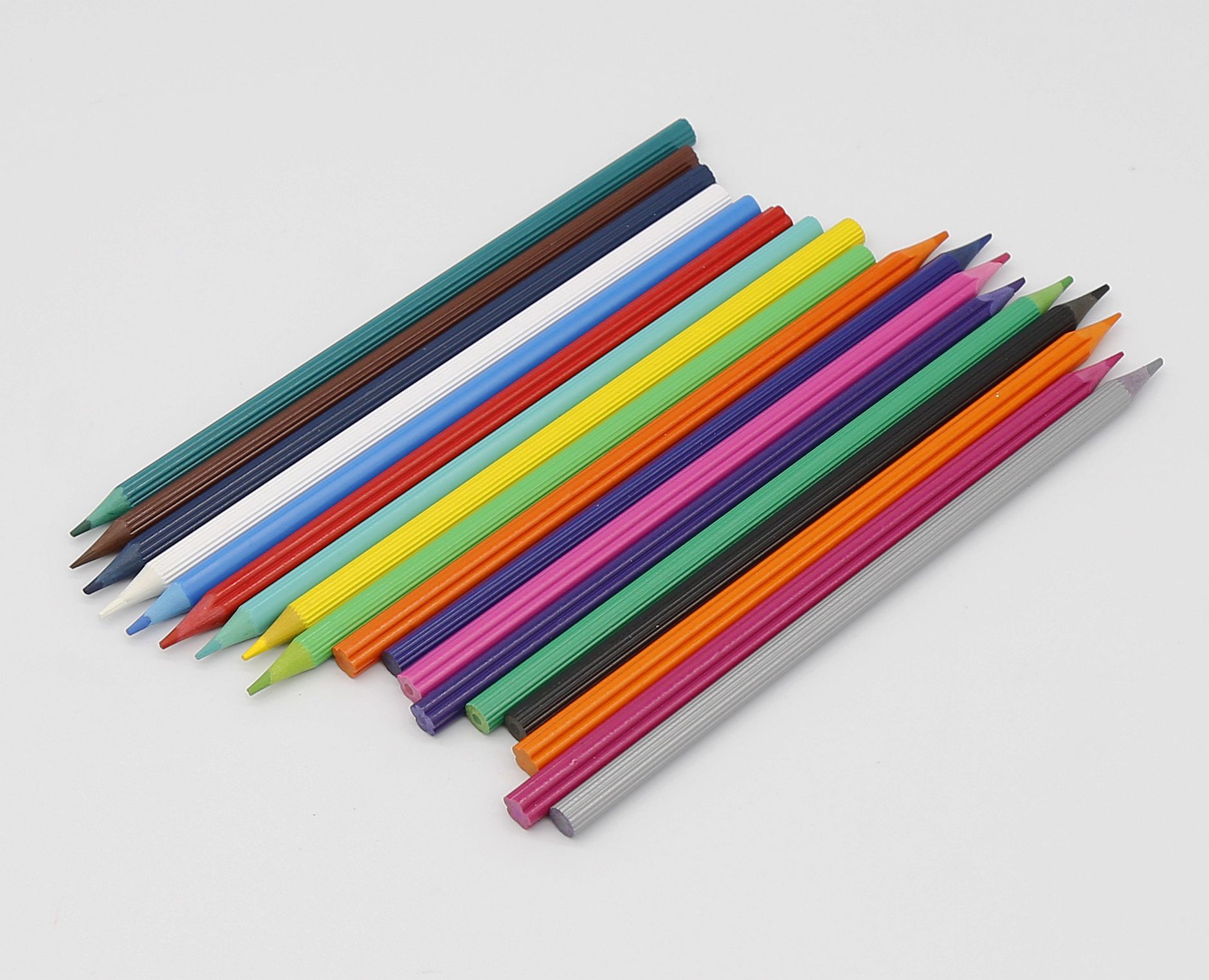 7" 12-Color Plastic Colored Pencils with Customized Packaging