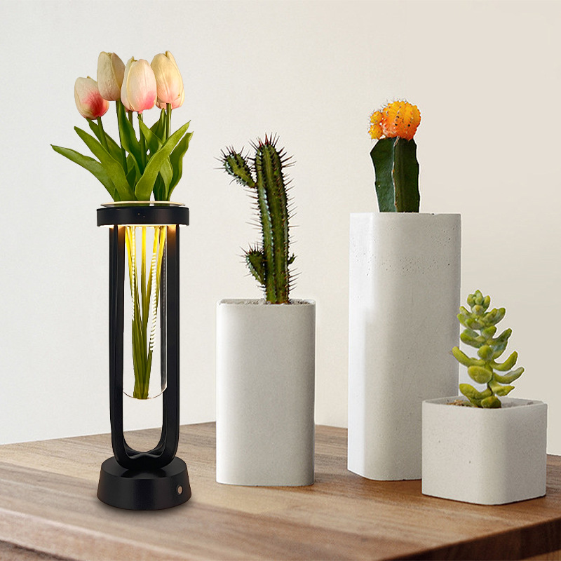 JianBian Aluminum Vase Lamp