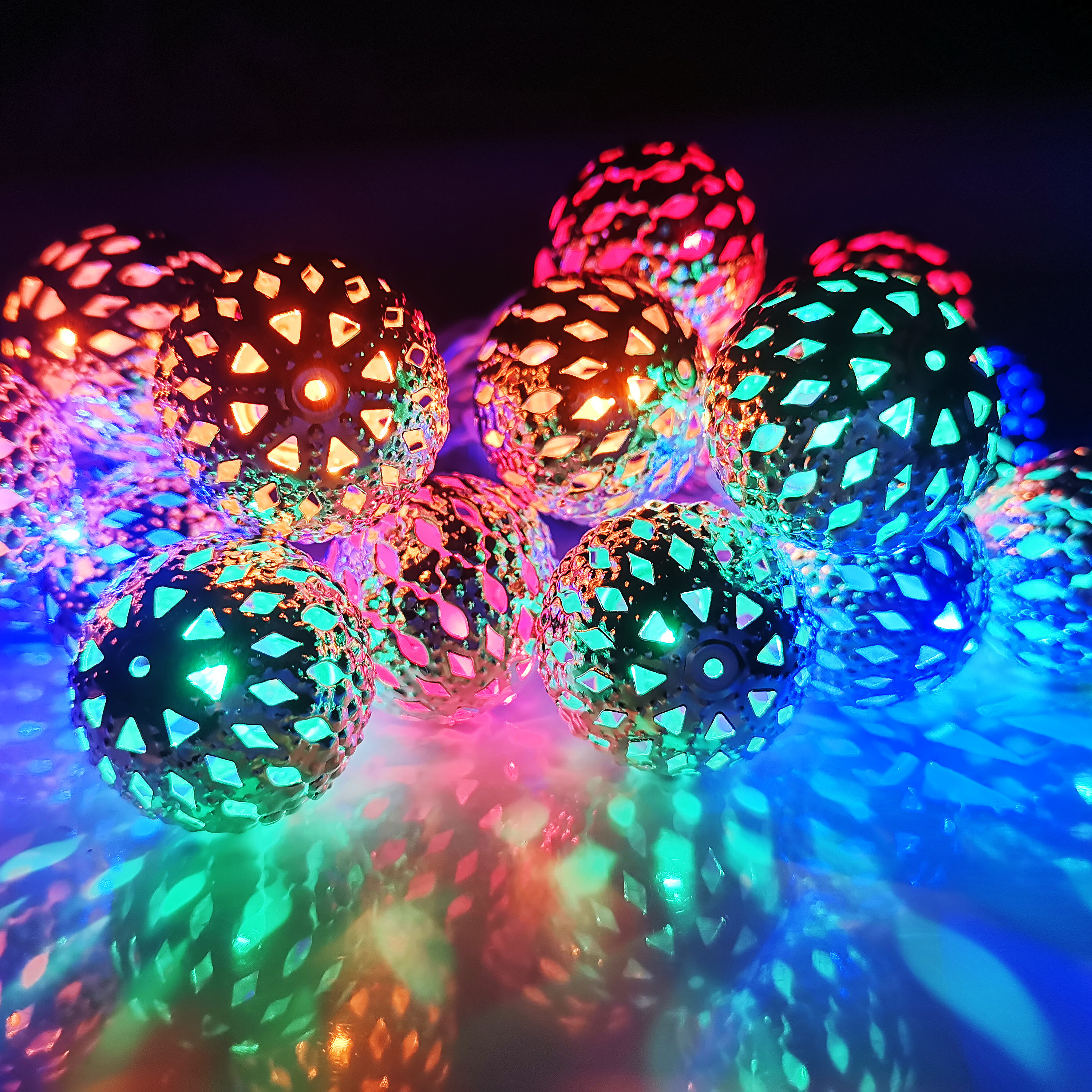 GANGES SA Solar Moroccan Ball String Lights for Outdoor Decoration
