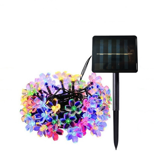 Solar Wind Chime Light with Sakura Design