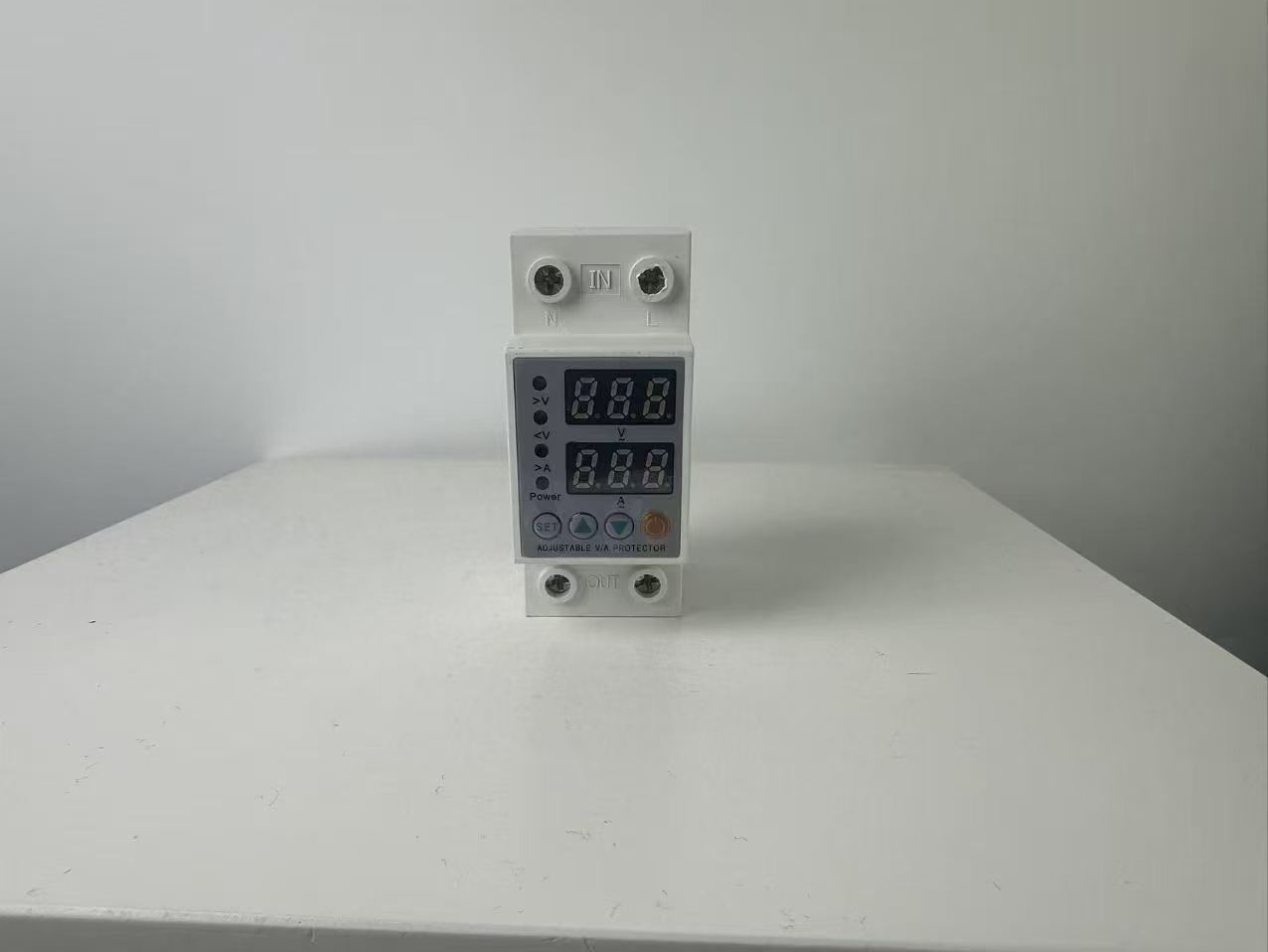 AC/DC Voltage Relay with Over/Under Voltage and Current Protection