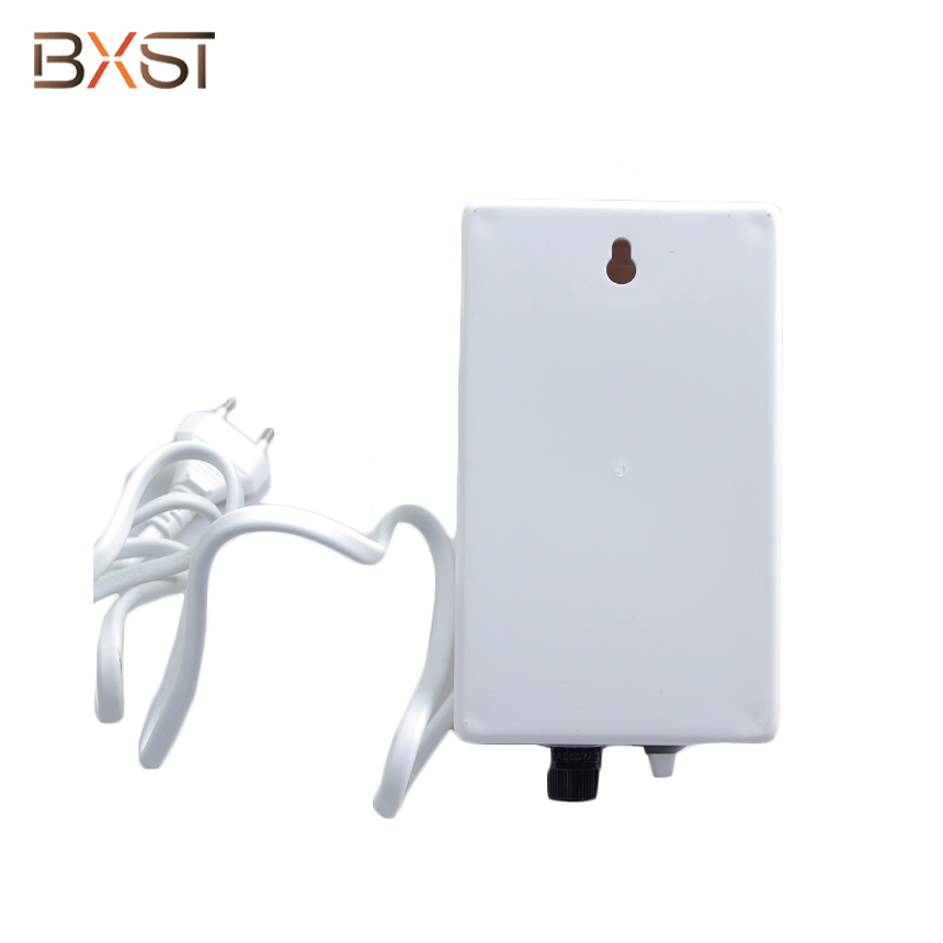 UK Plug Refrigerator Voltage Protector with Adjustable Delay and Overload Protection