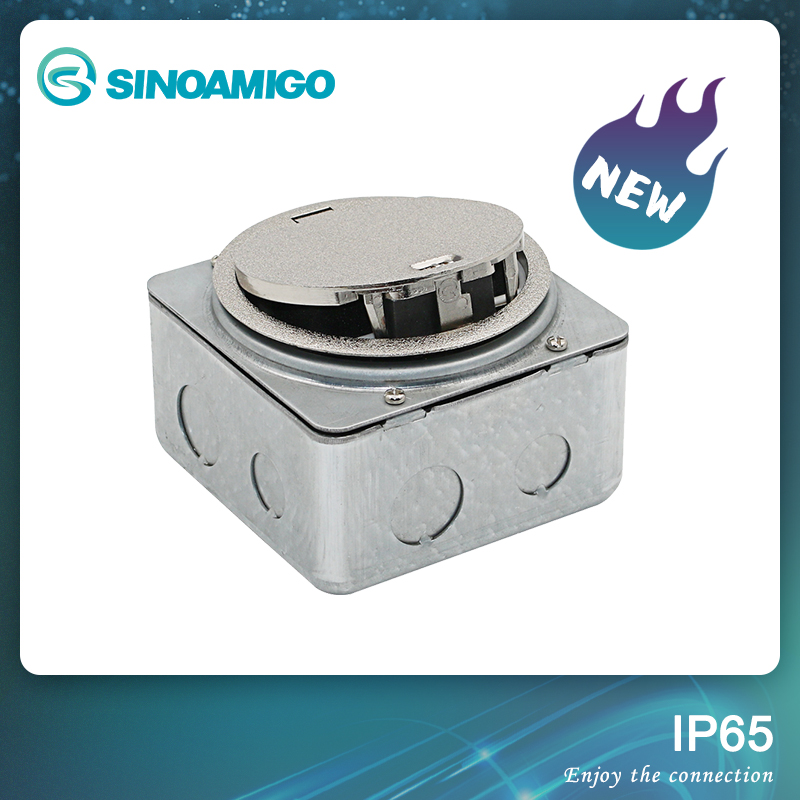Floor Socket with Pedestrian-Resistant Lid