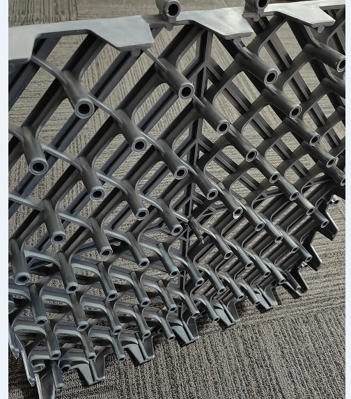 Car wash house grille, moisture-proof grille