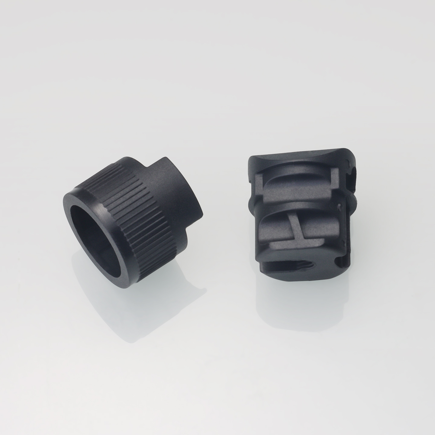 Pull rod sleeve component