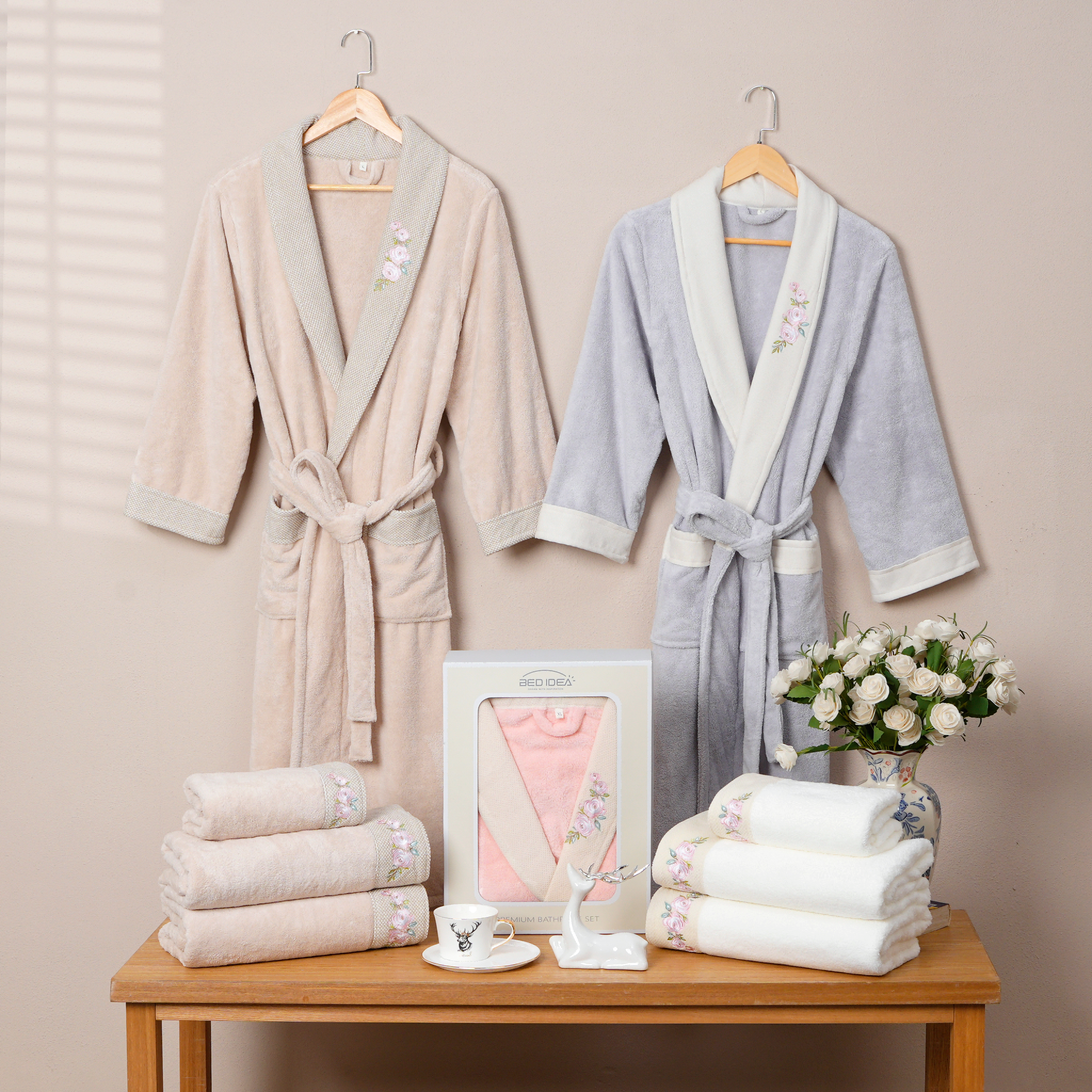 Coral Fleece Chenille Embroidery Bathrobe