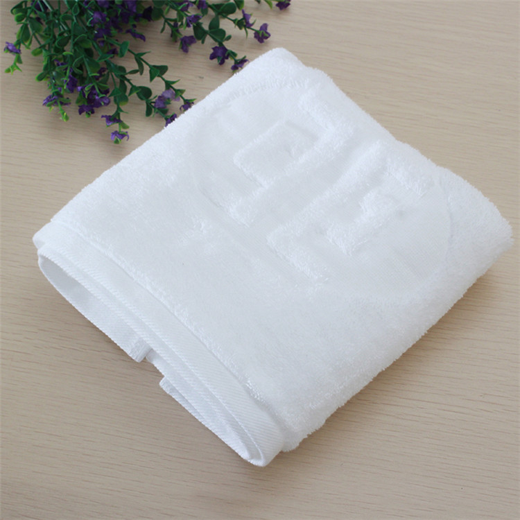 Luxury Jacquard Cotton Hotel Bath Towel Set