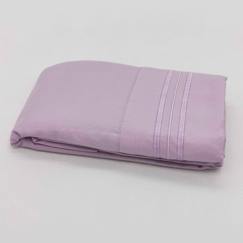 100% Polyester Plain Color 3-Line Embroidery Pillowcase