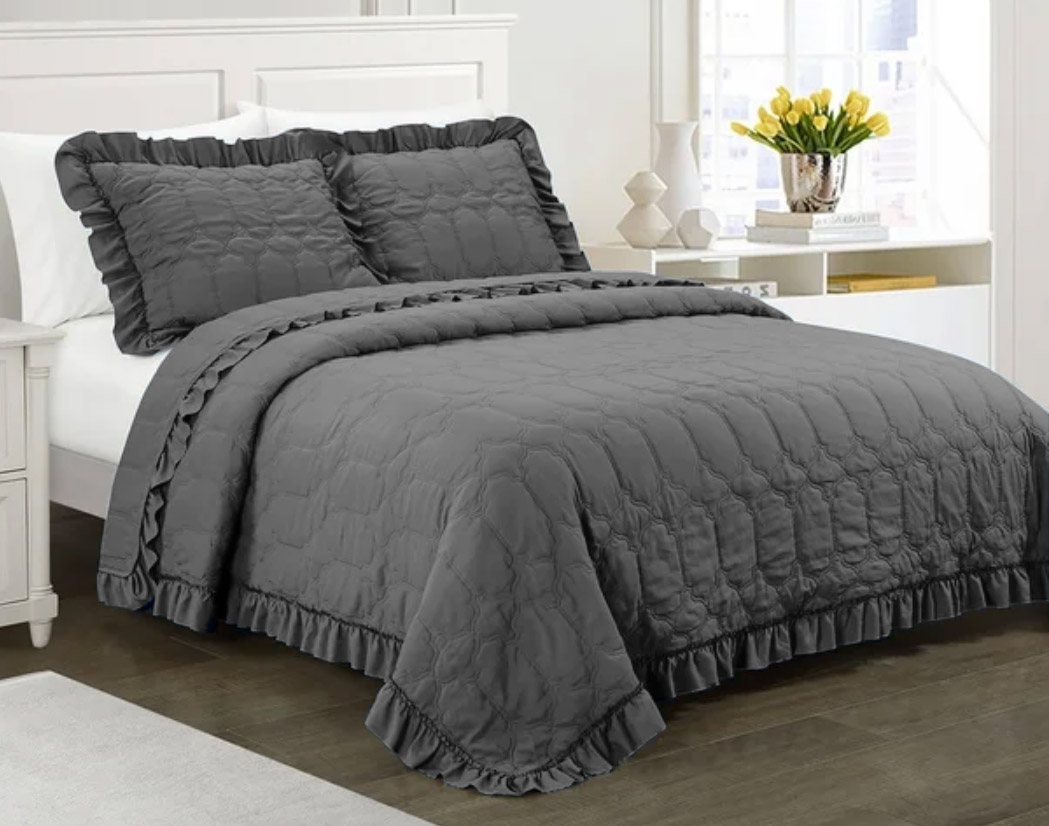 3 Piece Microfiber Soft Washed Quilt Set