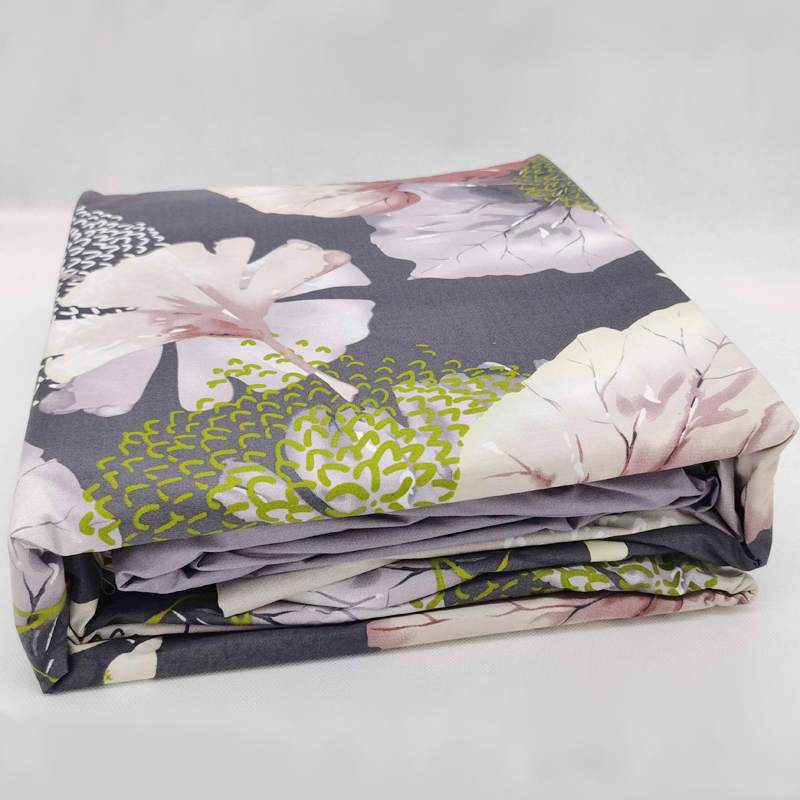 200TC Polycotton Ginkgo Leaf Print Fabric for Quilting and Bedding