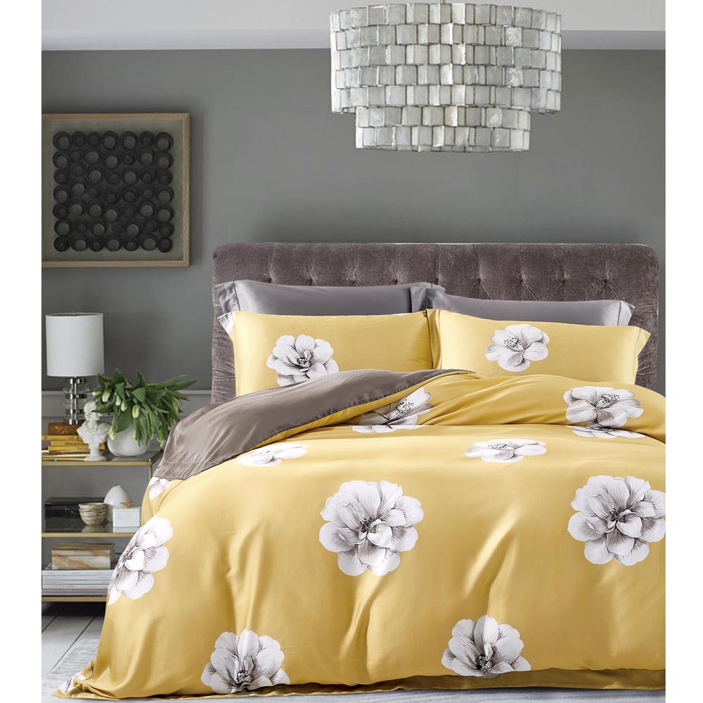 3-Piece Hypoallergenic Polyester Microfiber Bedspread Set
