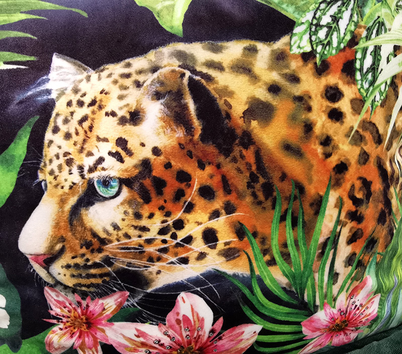 Green jungle animal digital printing hot drill pillow