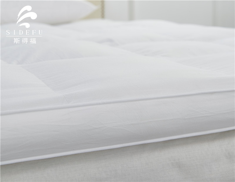 Hotel Mattress Topper