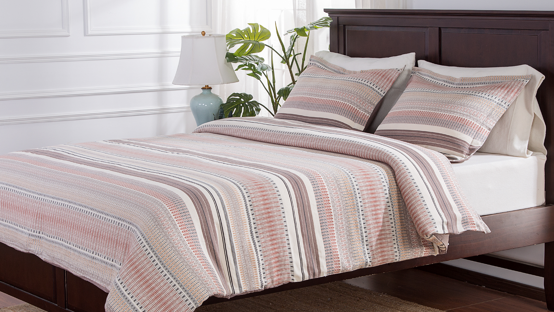 Yarn-dyed Jacquard Cotton Comforter Set