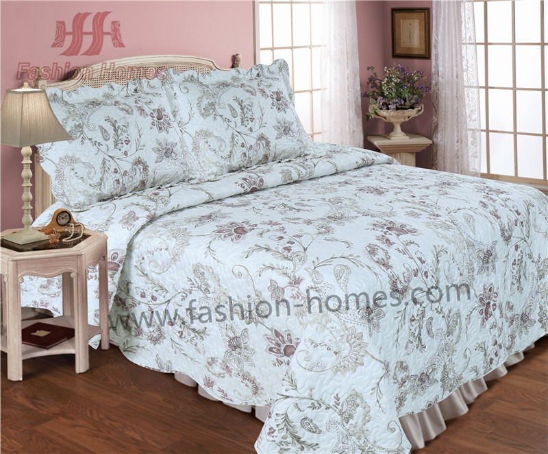 Tropical Style Printed Quilt Set with Palm Pattern