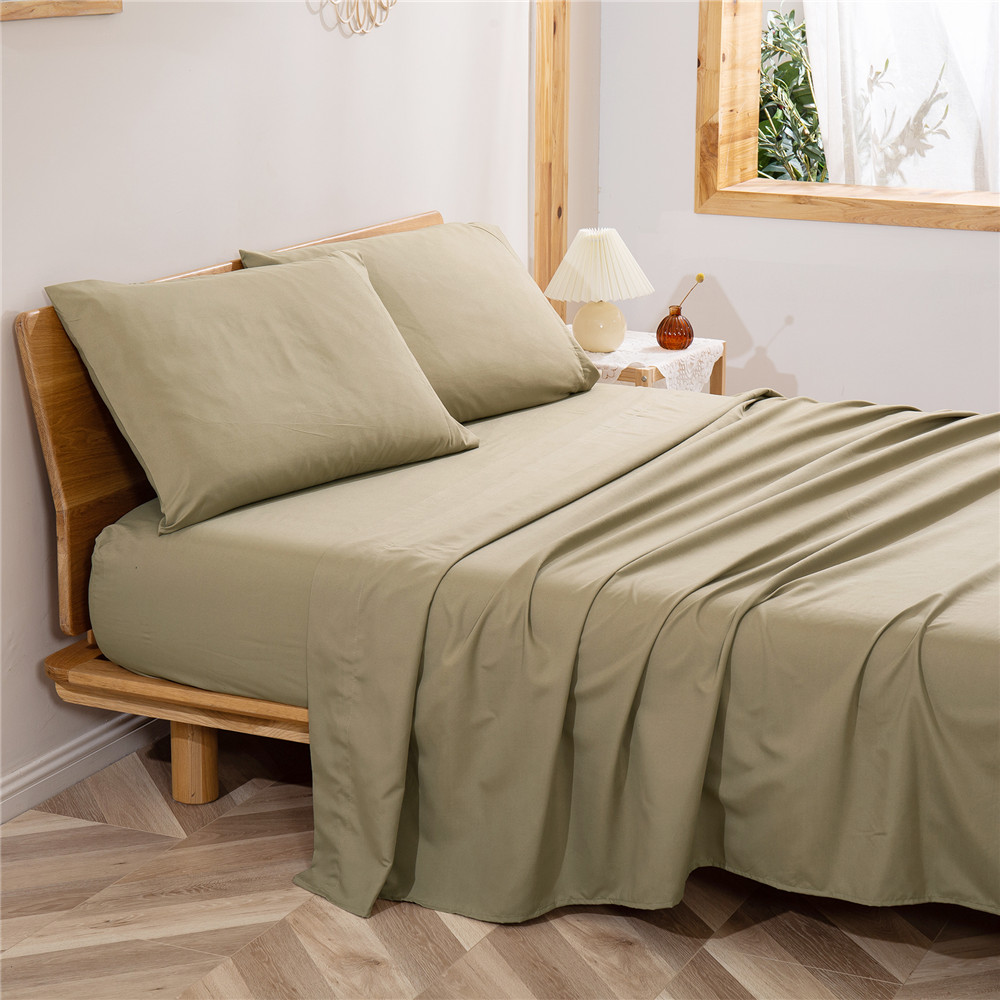 Solid Color Microfiber Bedding Set