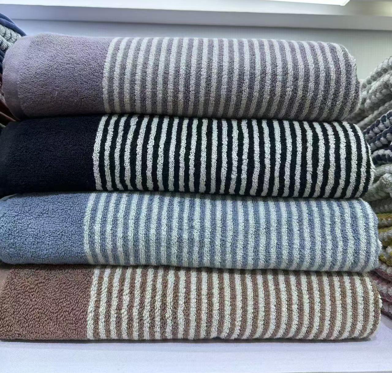 Yarn Dyed Cotton Bath Towel with Jacquard and Dobby Designs